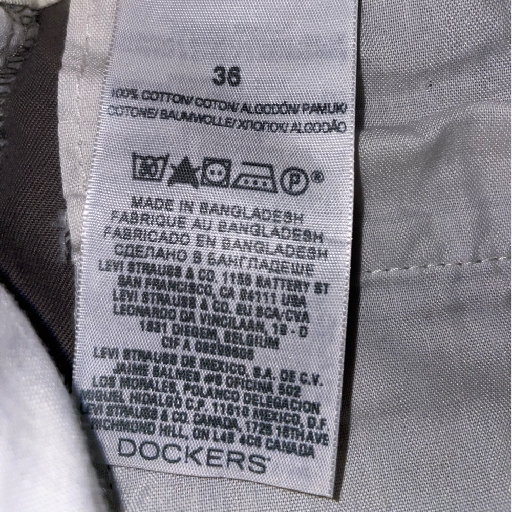 đ¸Dockers Men's Gray Cargo Shorts - Picture 6 of 6